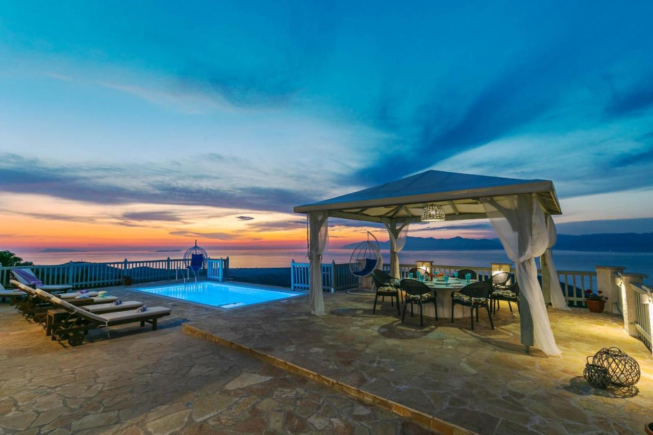 Villa Orizontas Corfu, Private Villa With Breathtaking Views Loutses Bagian luar foto